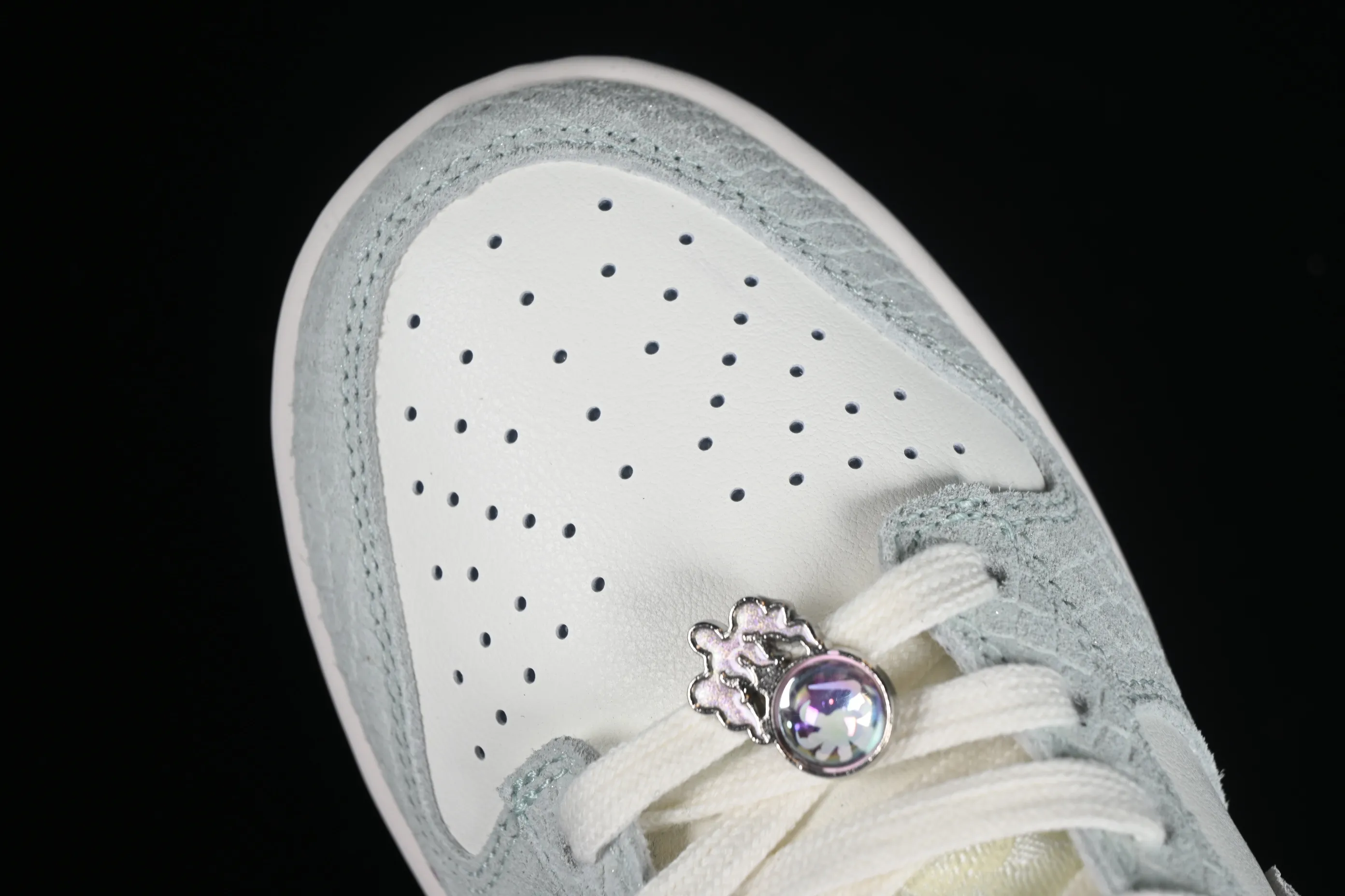All categories Nk SB Dunk series Nk SB Dunk Low low-top sneakers F version Nk Dunk Low 2024 Year of the Dragon customized model SB low-top casual sneakers FZ5065-111